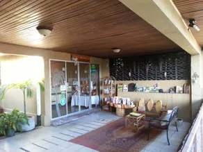 Out of Bounds Boutique Hotel - Interior entrance