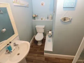 West Wing Cottage - Bad
