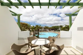 THB Royal - Pool