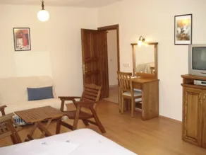 Nirvana Hotel - Living area