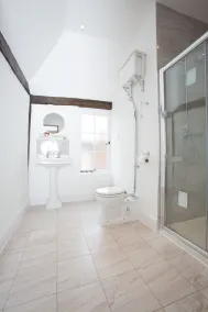 The Harvard Inn - Baño
