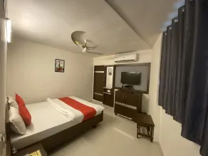 Hotel Riverfront - Chambre