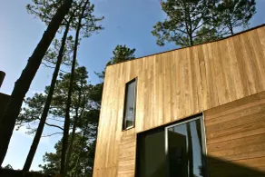 Bukubaki Eco Surf - Camera