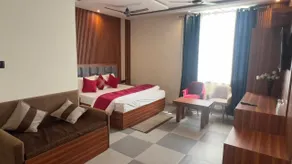 Sunny Pines Resort - Room
