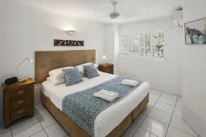 Agincourt Beachfront Apartments - Rum