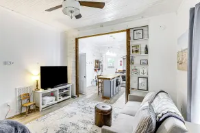 Cozy Carterville Home: 3 Mi to Crab Orchard Lake! - Innenbereich
