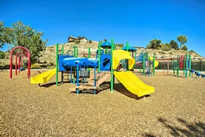 Stunning Condo By Trails, Nat'l Monument! - Interiør