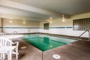 Rodeway Inn Salem Northgate - Piscine