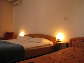Villa Carmen Rooms & Apartments - Chambre