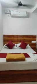 Hotel Shresta Luxury Rooms - Nizampet Hightension line Rd - Rom