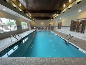 Holiday Inn Express & Suites - Ft. Smith - Airport by IHG - Pool