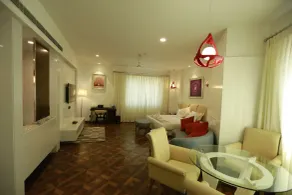 Pal Heights Mantra - Room
