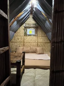 Serene Farmhouse Retreat in Alfonso, Cavite - Perfect for Family Getaways - Zimmer