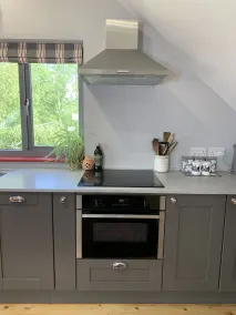 Dragon Orchard Retreat - Private kitchen