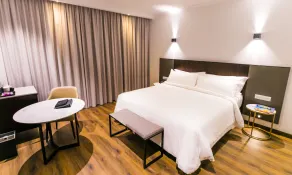 The Grace Hotel - Room