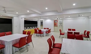 Treebo Grand Town House - Restaurant