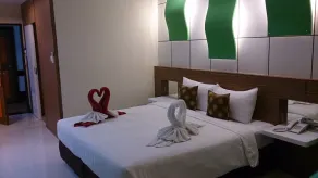 Camelot Hotel Pattaya - Chambre