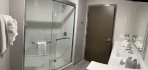 Holiday Inn Express & Suites Muskegon - Grand Haven by IHG - Salle de bain