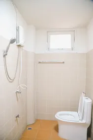 White Lodge Hotel Bangkok - Salle de bain