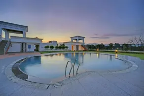Royal Sarovar Portico Siliguri - Pool