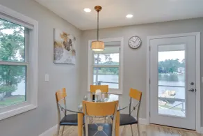 Waterfront Lakehouse w/ Private Dock & Fire Pit! - Interiør