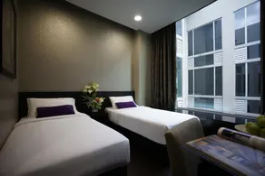 V Hotel Lavender - Habitación
