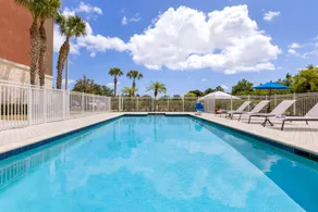 Holiday Inn Express Hotel & Suites Fort Pierce West by IHG - Piscine