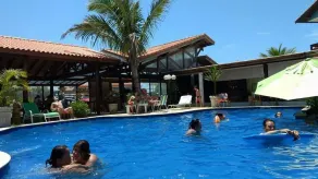 Toya Hotel - Piscina