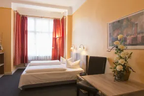 Hotel am Hermannplatz - Room
