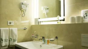 Tilia Hotel Beirut - Bathroom