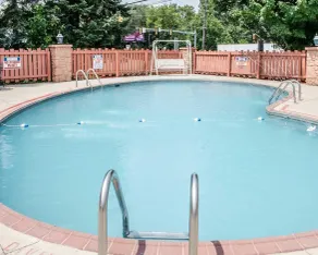Rodeway Inn Carlisle North - Piscine