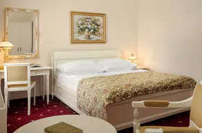 Alqush Downtown Hotel - Room