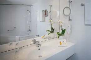 Vienna House Easy by Wyndham Bad Oeynhausen - Salle de bain