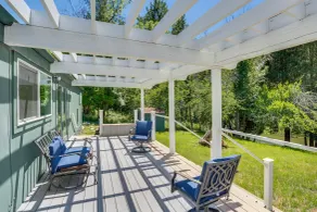 Fish, Hike & Explore! Mtn-view Trinity River Home - Intérieur