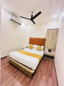 Hotel Royce BKC - Near Jio Convention Centre and US Consulate - Zimmer