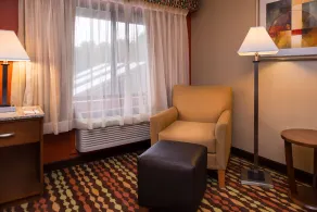 Best Western Ambassador Inn & Suites - Chambre