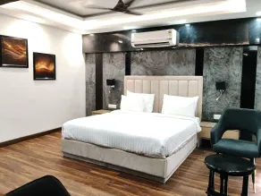 Clarks Inn Express Firozabad - Room