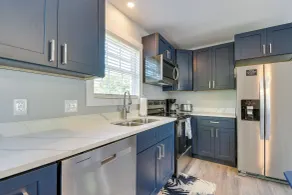 1 Mi to Beach & Pier! Chic Ocean Isle Studio - Interiør