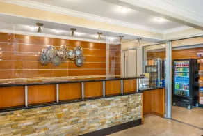 Best Western Plus Orange County Airport North - Réception