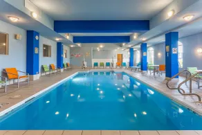 Holiday Inn Express Rockford-Loves Park by IHG - Piscine