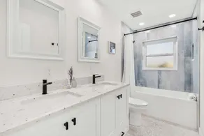 201 Marion Street - Bad
