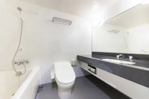 Yatsugatake Kogen Lodge - Bathroom