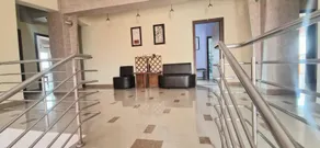 Naparis Boutique - Interior
