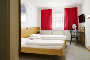 Hotel Drei König- Ihr Transithotel - Rum