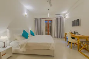 White Sand Dhigurah - Rum