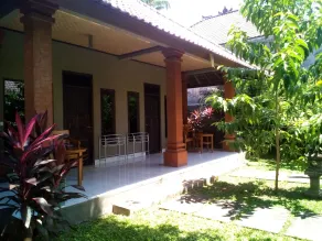 Suka Sari Cottages - Vue de la chambre