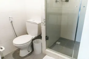 Aera São José Floripa - Hotel com café da manhã incluso e a passos do Shopping Itaguaçu - Bathroom