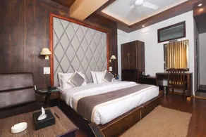Zojila Residency - Chambre