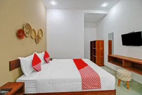 Hotel O Madania Guesthouse Syariah - Rum