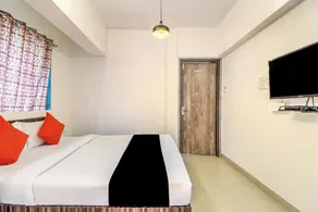Hotel Crystal Inn - Chambre